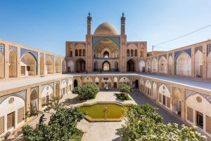 Agha bozorg mosque Kashan Iran - Vipemo