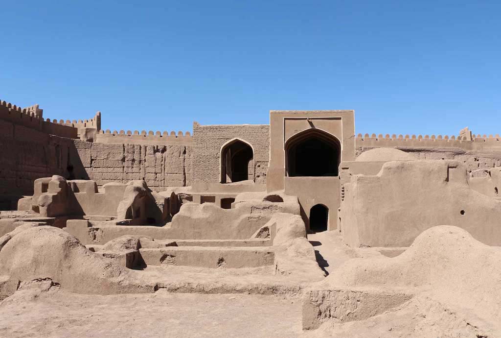 Rayen-Castle-Kerman-Iran-Vipemo